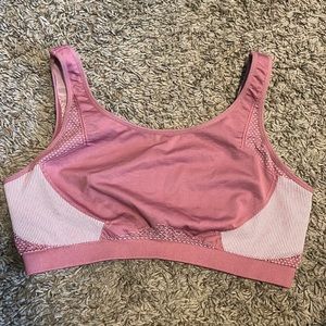pink sports bra